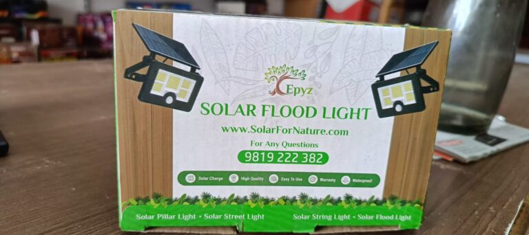 SOLAR FLOOD LIGHT